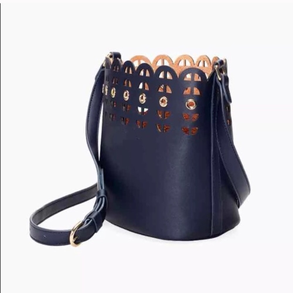 Brand new Stella & Dot Marin Bucket Bag